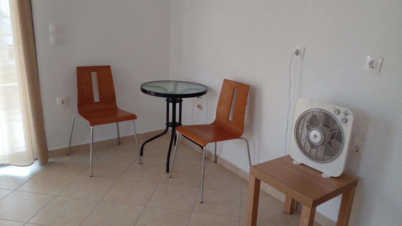 Tasos Rooms Himarë Extérieur photo