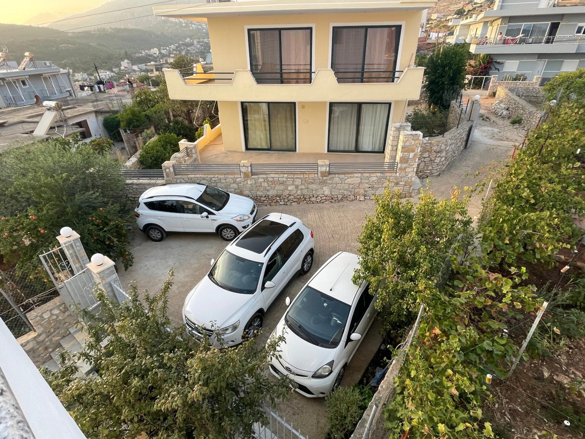 Tasos Rooms Himarë Extérieur photo